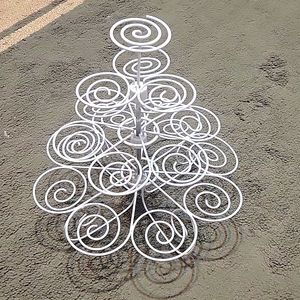 3 tiered cupcakes stand